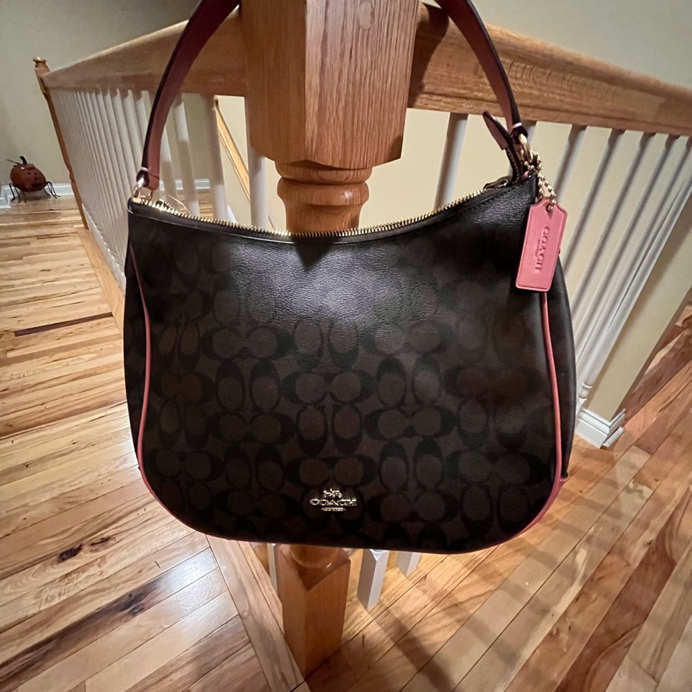 NWT COACH PURSE